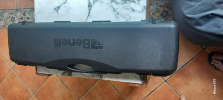 Se vende Benelli 121 con cañón Saint Etienne de 70 cm, ánima 18.3 con choke fijo de **. Culata y guardamanos 82