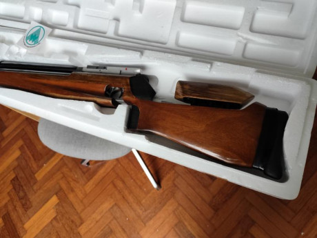 Carabina de aire comprimido Feinwerkbau 601 Match Cal. 4.5mm, Side Cocker. En buen estado de tiro . Signos 11