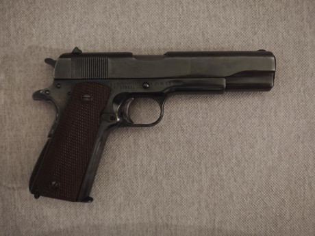 Se vende pistola Remington Rand 1911 modelo A1 fabricada el 1943 para el ejercito de Estados Unidos.
El 00