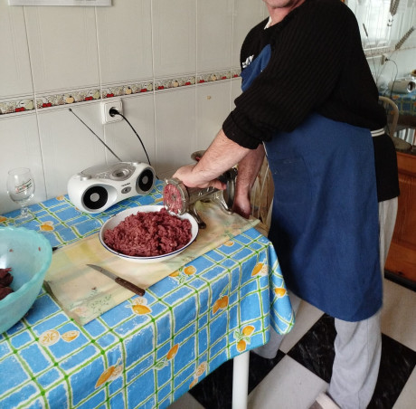 Alguien sabe dónde me pueden hacer hamburguesas de jabalí en la zona de Madrid o alrededores?
Las llevaba 80