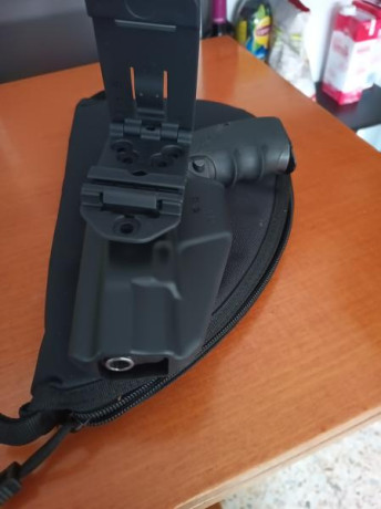 Buenas a tod,@s acabo de adquirir una CZ 75B de segunda mano, en Julio realizó el curso de capacitación 70