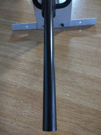 carabina con poco uso  zona de Valencia1100€ carabina visor y bipode 102