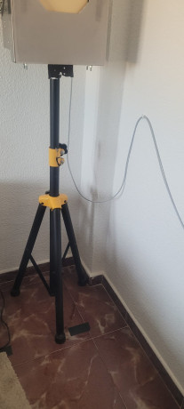  en venta SETA SCORE 10 Blanco electrónico para disciplinas DSB de 10m.
Adecuado para uso privado o competitivo. 01