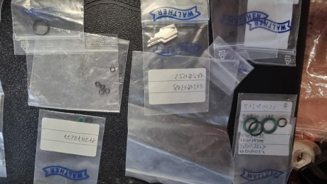 buenas pongo a la venta pistola walther cp2 con el kit botella 12g
y un monton de repuestos. el precio 00