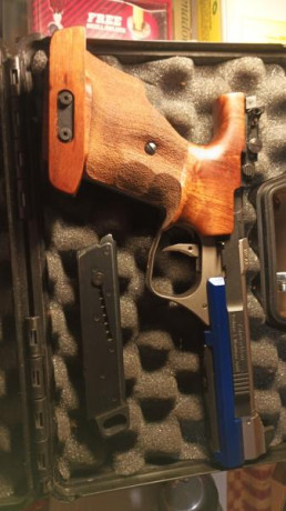 Busco pistola de precisión 22, preferiblemente walther, Feinwerkbau o pardini. WhatsApp 655188061 10