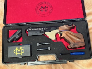 Buenas
RESERVADA a RAFA81 la pistola Morini modelo CM22M Rapid Fire, cal. 22 LR, con estuche original, 01