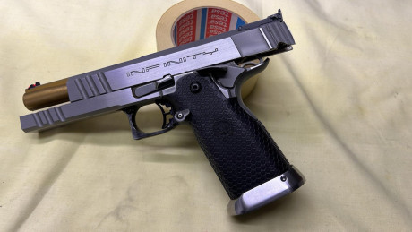 Pistola Infinity calibre 45 acp 
En muy buen estado 
Mando video interesados 
Wapsap 628381278 Javier 01