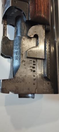 Escopeta modelo Phantom CYA 
Cañón de 76
Cierres y expulsión sistema browing 
Es una copia de la escopeta 11