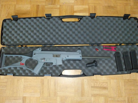Buenas,

Vendo carabina HK USC en 45ACP.
Incluye además del cargador original, dos más de la casa promag, 00