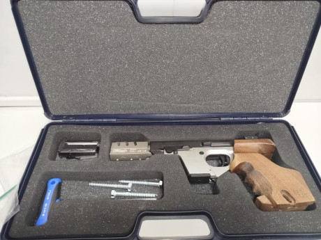 Hola, buenas noches al foro

Vendo mi querida GSP Expert adquirida a Pablo de ibergrips hace un año en 02