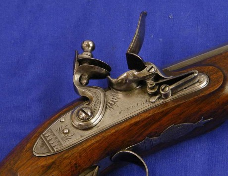 Voy a colocar unas fotos de un arma larga alemana de llave de mecha del siglo XVI. 22