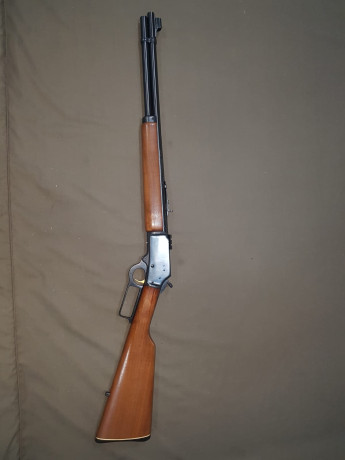 Vendo Marlin 1894 en cal 44 RM como nuevo (60 tiros) por no darle ningun uso lo vendo por 800€.
Saludos. 52