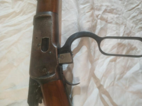 Se vende winchester modelo 1982
Estado muy bueno y original 
Calibre 44.40 
Cañón largo 
Fabricado en 51
