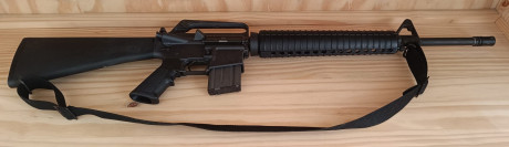 Se vende rifle Colt AR-15 en calibre 222.  Está bien cuidado y no ha tenido apenas uso ya que soy cazador. 01