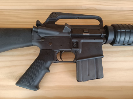 Se vende rifle Colt AR-15 en calibre 222.  Está bien cuidado y no ha tenido apenas uso ya que soy cazador. 00