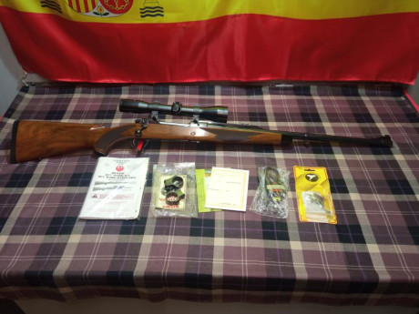 Buenos días tropa.
Sigo vaciando el armero.
Pongo a la venta el que ha sido uno de mis rifles preferidos 00