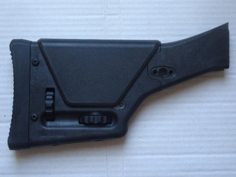 Se vende culata regulable MAGPUL PRS2, con el  acople para fusiles tipo FAL . 

No ha sido nunca utilizada, 00