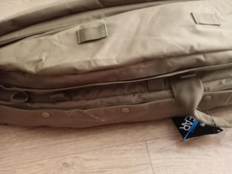 Vendo Funda bolsa de arrastre rifle conocida como Drag Bag, es del fabricante VISM, una línea de NcStar 12