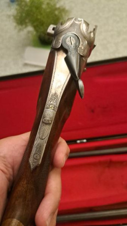 Vendo escopeta AYA de luxe superpuesta, calibre 12, doble juego de cañones (dificil de encontrar): coral 30