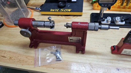 Pongo a la venta los siguientes artículos que no uso:

Recortador vainas hornady con adaptador a taladro 12