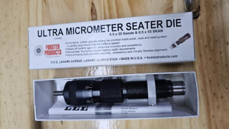 Pongo a la venta los siguientes artículos que no uso:

Recortador vainas hornady con adaptador a taladro 10