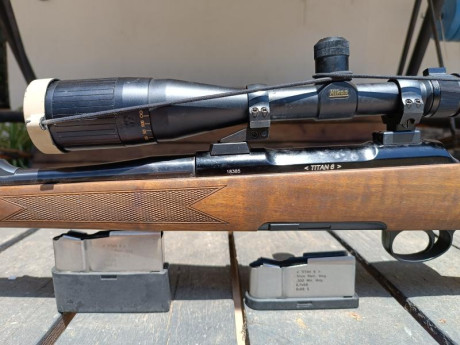 En venta titán 6 por no darle uso
Con visor y anillas
Dos cargadores
999€ 01