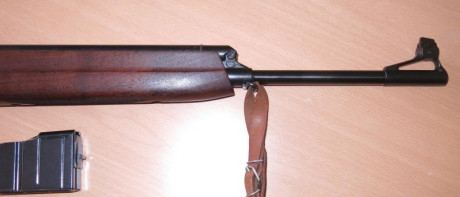  RIFLE SAKO VALMET HUNTER M88 .
Cal. 30-06
SEMIAUTOMATICO.
Cañón de 53 cm.
Incluye 2 cargadores de 2 y 12