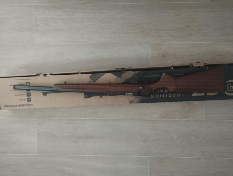 Vendo carabina cz 457 varmint calibre 22lr, muy poco uso, con 1 cargador de 5 y 2 de 10.
Vendo por no 00