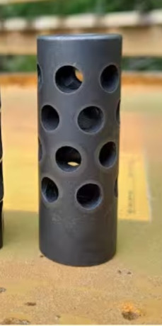 Hola, busco freno de boca similar al de la fotografía de rosca M15x1
Si alguien tiene uno por ahí cogiendo 00