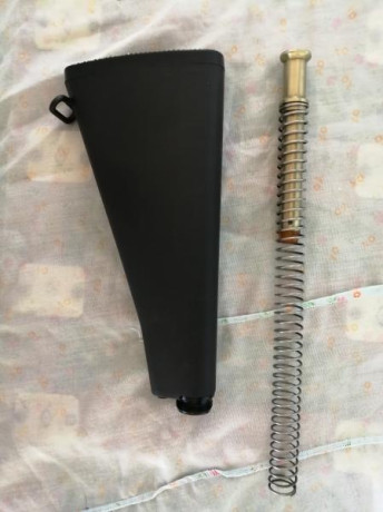 Vendo culata fija de AR-15 procedente de un Sabre Defense. En perfecto estado ni un arañazo. 

Precio 02
