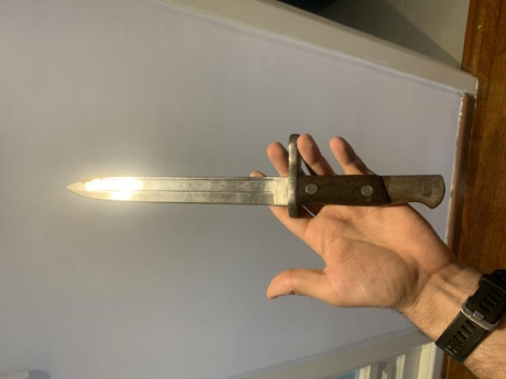 Vendo esta bayoneta, 150€, Barcelona provincia 00