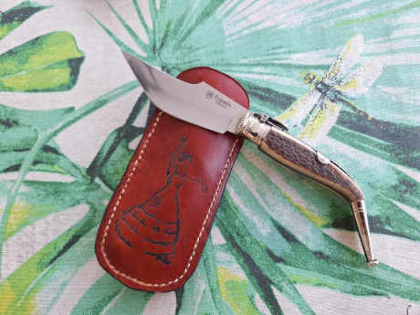 Buenos días compañeros,

Pongo a la venta estos cuchillos y navajas de mi colección, todos sin ningún 170