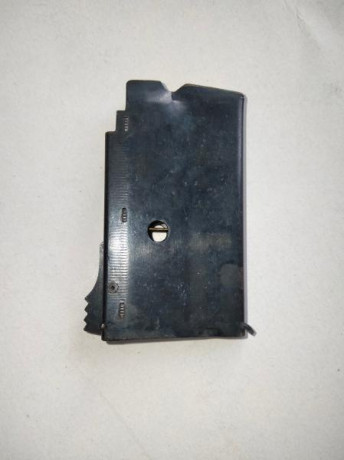 Hola, pongo a la venta unos cargadores de pistola y carabina del calibre 22 LR 110