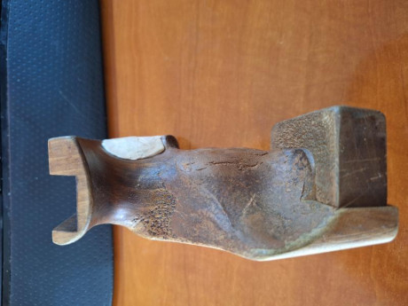 Vendo cacha steyr lp10/lp50 bastante usada y con modificaciones y pasta añadida.

60€ con envío incluido 01