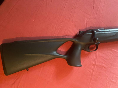 Un compañero vende su rifle Blaser un R8 SUCCESS, calibre 300wm con maganport, bien cuidado y poco uso, 01
