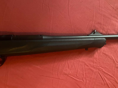 Un compañero vende su rifle Blaser un R8 SUCCESS, calibre 300wm con maganport, bien cuidado y poco uso, 00