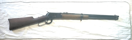 Esta guiada en F. Vendo por haber comprado una replica del 45 colt que me gusta mas para la modalidad 01