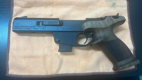 Vendo Benelli mp95, comprada a un compañero hace 2 meses, he subido de categoria con ella y ya no la necesito, 00