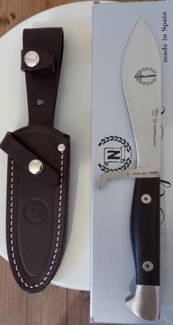 Cuchillo Nieto modelo guerrillero , replica del cuchillo fnt utilizado en tropas de montaña y compañía 00