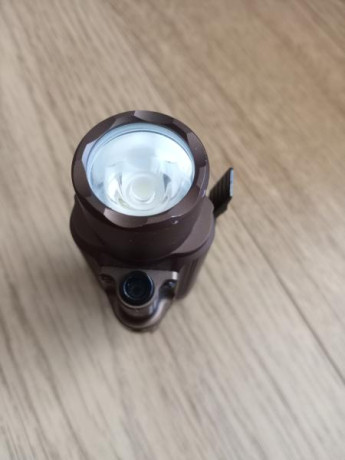 Vendo Olight Baldr PRO

1350 lúmenes y 260 metros de distancia del haz
Láser verde de 5 mW seguro y fácil 12