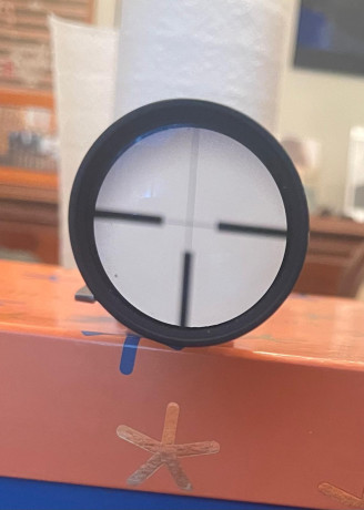 Visor Leupold 4,5-14x50 con corrector de paralje,incluye anillas Warner desmontables.
Precio 550€ mas 02