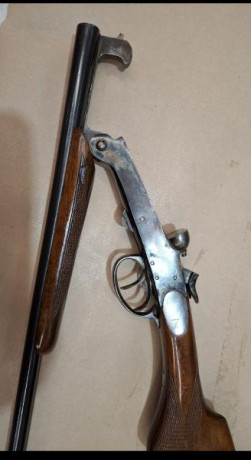 Escopeta paralela Chimbo con las siguientes características:


- Calibre 410.

-  Muy buen estado.

- 00