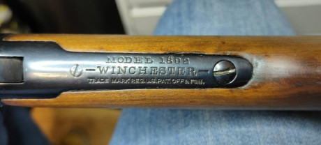 Hola, pongo en venta el rifle de un amigo mío que me lo ha pedido, se trata de un Winchester original 00