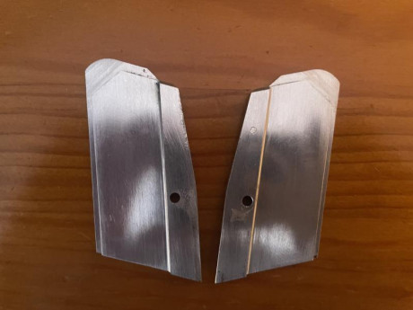 Vendo cachas para Tanfoglio cortas, son para fannel , Asturias 50€ 00