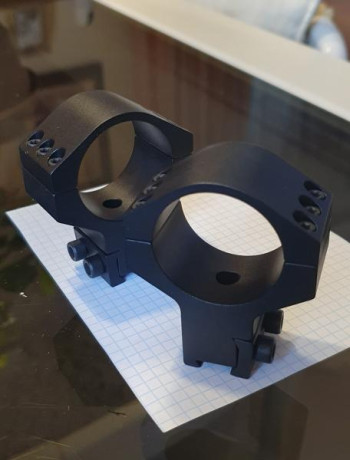 Vendo Montura/Anillas Para Visor de 34/35mm. Carril de 11mm. Contacto 636 111 985. 00