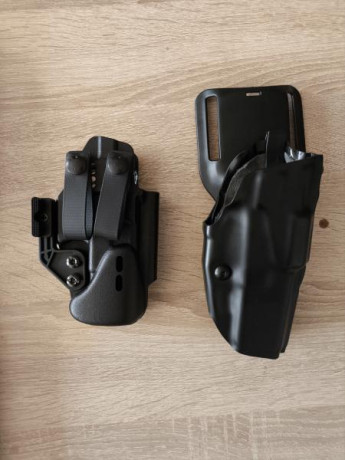 Glock con muy poco uso (1000 disparos aproximadamente), comprada en 2023, se encuentra guiada con licencia 01