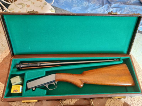 Buenas.
De sobra conocida por todos, pongo a disposición de los foreros esta carabina Browning FN fabricada 01