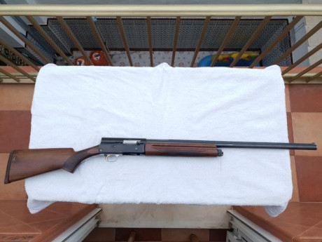 Hola compañeros.pongo a la venta una browning auto 5 calibre 12 con recámara de 70mm.esta en buen estado 00