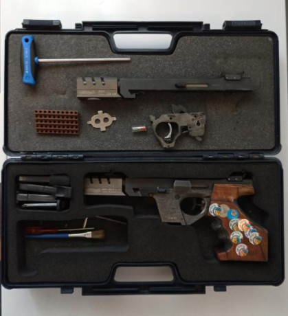 Vendo mi Walther GSP Expert con cañón del 22Lr y 32wc.
La tengo desde el 2014 creo recordar, usada y tratada 22