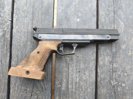 Se vende gamo por no usar se le tienen que cambiar las juntas por los años que lleva sin usar
Es el modelo 02